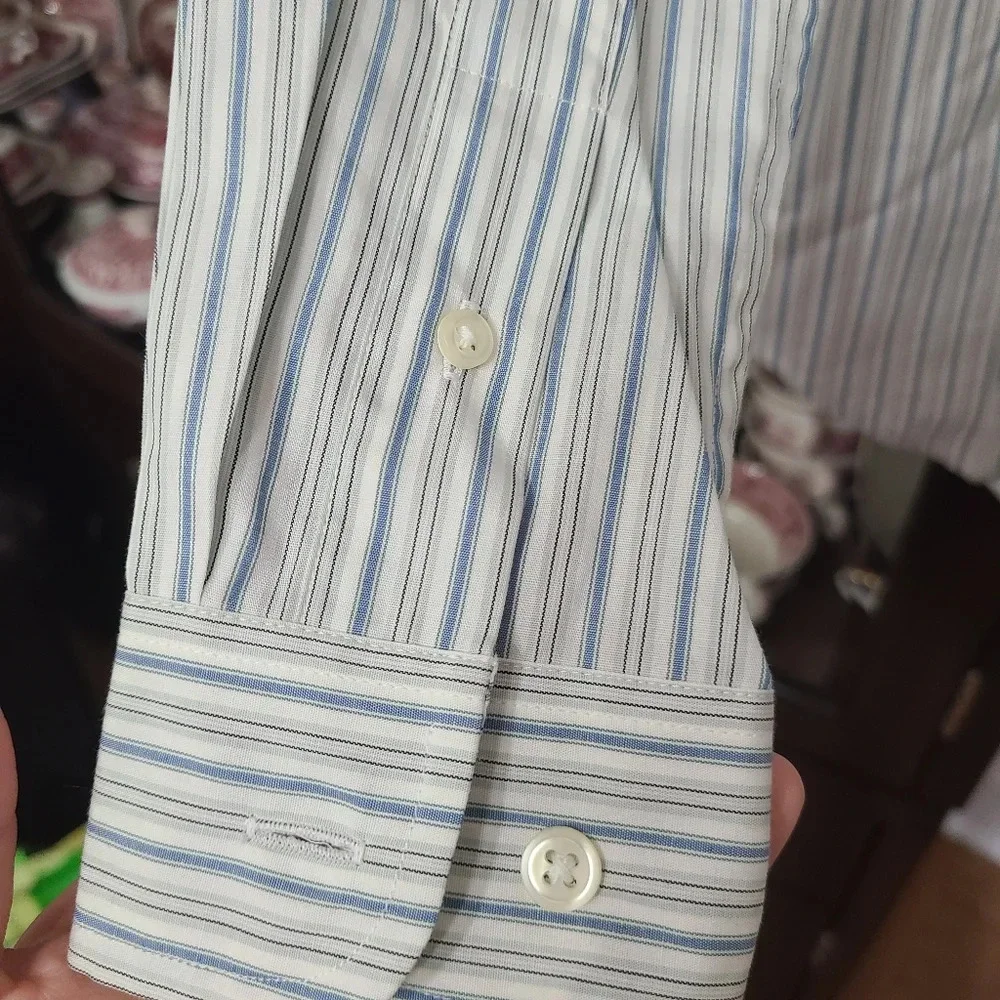 Lauren Women's Ralph Lauren Petite Striped Easy Care Cotton Shirt 6 Petite NWT - Picture 10 of 12